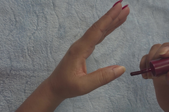 professionally model your products with my hands
