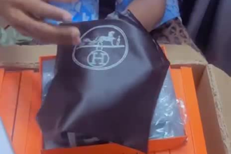 be  your sourcing agent for handbags slippers and perfume