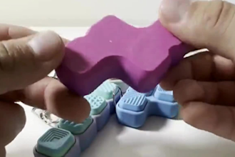 create custom fidget clicker flexi toy articulated toy for printable stl file