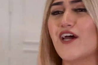 be female rock singer female singer, female songwriting edm vocalist, pop singer