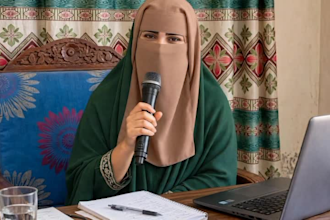 do professional voice over and on camera spokesperson video