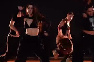 do tiktok dance, group dance, twerk dance, amazing choreograph