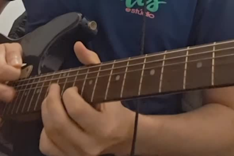 play guitar solos for you