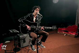 sing romantic retro pop, indie folk professionally song male singer