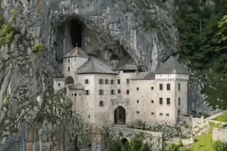 create cinematic destination reels