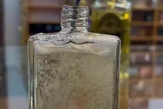 perfume fragrance cosmetics formulation chemist