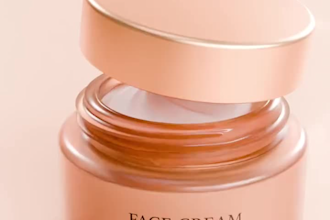 create luxury 3d cosmetic and skincare product animation for beauty brands
