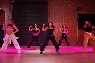 tiktok dance, viral dance video, twerk dance, choreography,dancer tiktok  music