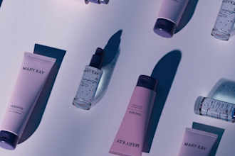 do 3d cosmetic animation, cosmetic cgi video skincare bottle ads and rendering