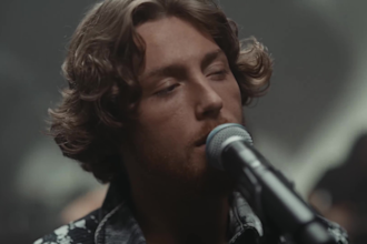 be your male country singer, modern southern rock pop country songwriter