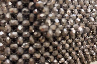 create a stunning, custom handmade crystal beaded bag