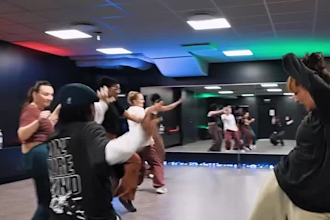 create tik tok dance video, group dance, tik tok dance, dance video challenge