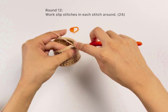 create detailed crochet video tutorials with pattern