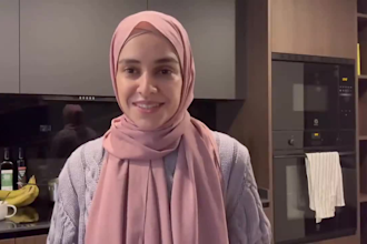 natural female arabic and english testimonial spokesperson actor spokesperson
