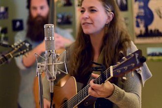 be your female country singer, country, and songwriter