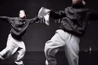 do tiktok dance, dance video,viral dance video to promote song