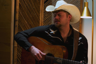male country singer, male vocals,  rock vocalist