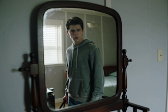 write engaging horror thriller romance stories for youtube