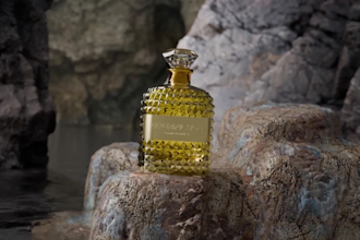 create 3d perfume animation 3d perfume bottle design fragrance video