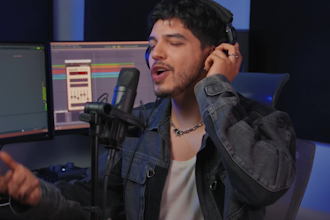 sing and write a reggaeton, trap, rnb song in spanish