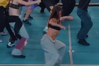 create twerk dance, dance challenges, choreography and performance for your song