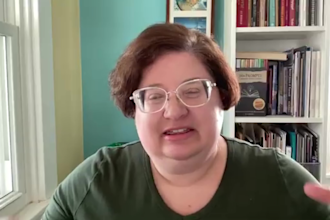 senior female spokesperson testimonial spokesperson english ugc spokesperson