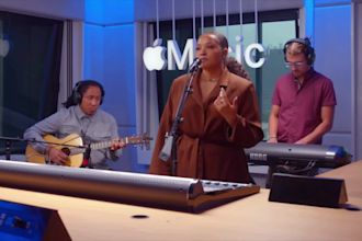 sing smooth rnb soul and jazz vocals with a professional