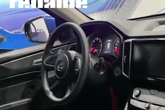 do car video editing with smooth captions