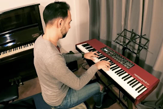give you a special christmas discount on piano lessons