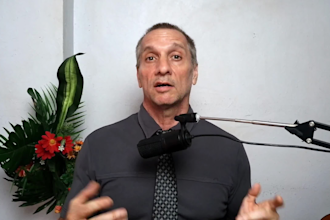 provide you with intensive business english lessons for career advancement