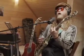 male country singer, male singer, country singer, male singer, gospel songs