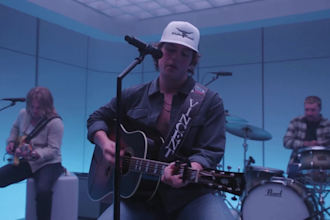 sing pro american country music singer