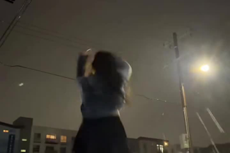 do viral tik tok video, tiktok, dance choreography, music dance video, reels