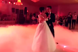 do your elegant first dance wedding choreography