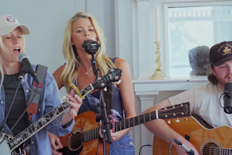 sing and write authentic american country and outlaw country songs