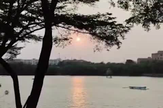 capture beautiful nature, food and scenic photographs