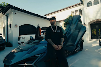 write, sing and produce a hit reggaeton or latin trap song