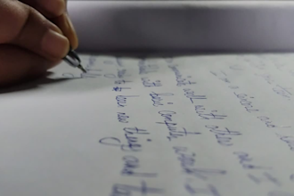 write neat handwritten notes and letters