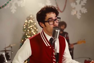 be your male singer for pop, indie pop, soul, folk and musical theater