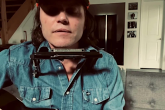 acoustic country singer, songwriter, guitarist, for country songs