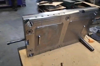 design plastic injection molds and dfm optimized parts