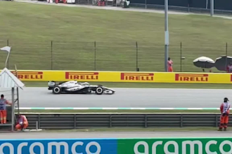 create cinematic ai video ai motorsport f1 car racing videos and racing clips