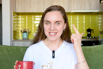 female sokesperson spokesperson video  ugc testimonial