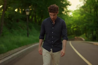 do green screen removal rotoscoping chroma keying and vfx