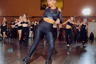 tiktok dance, viral dance video, twerk dance, choreography, reels video dance