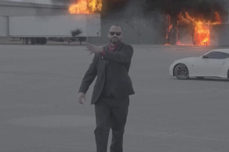 do vfx cinematic compositing, vfx compositing visual effects cgi, green screen