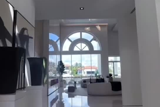 do high end photo editing and kitchen interior visualization