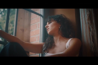 create a music or lyric video in 4k