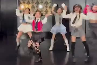 do afrobeat, shuffle dance, choreography tiktok dance, group dance, kid dance