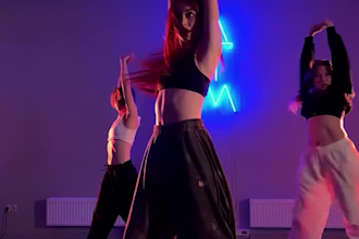do tik tok dance video, group dance video to viral songs and promote